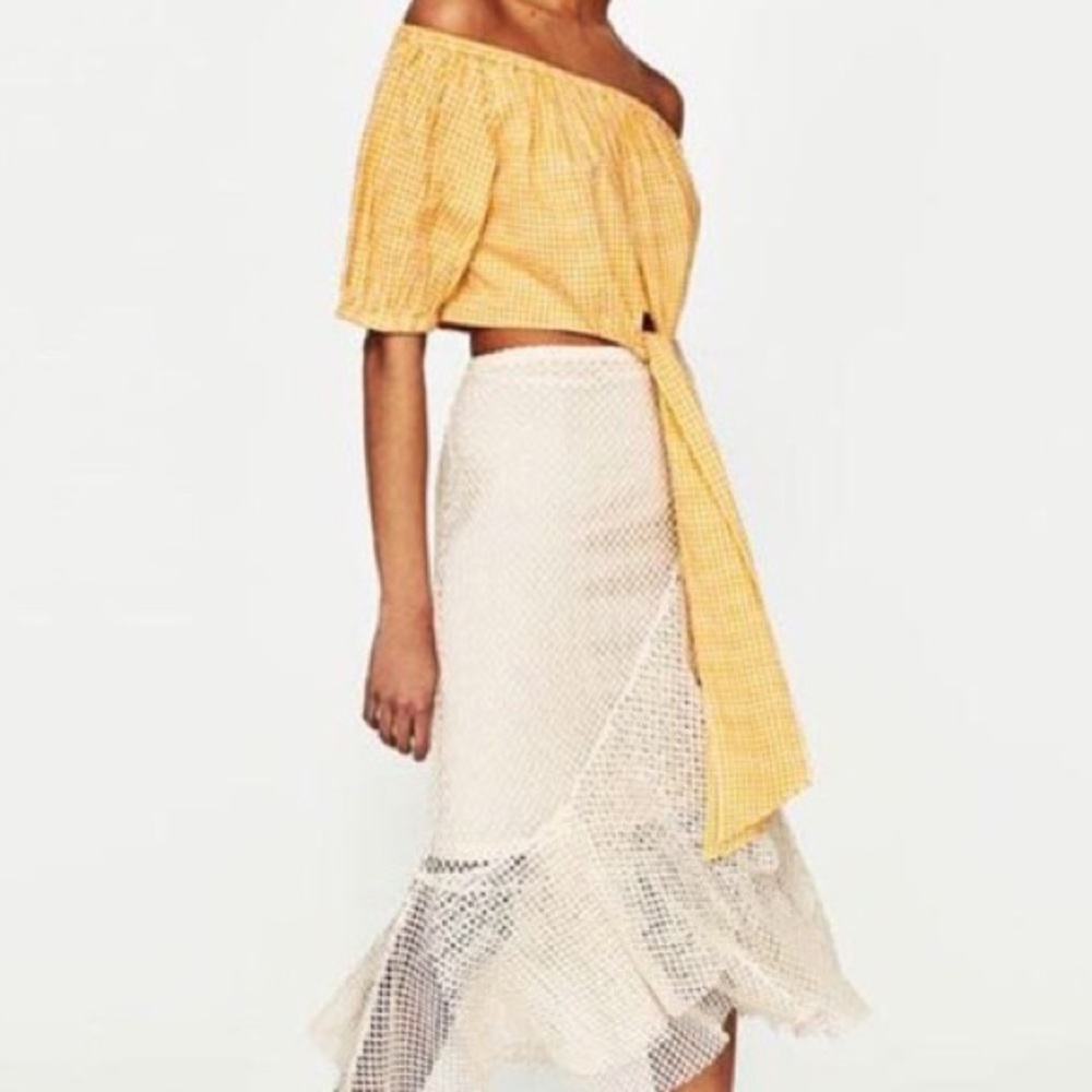 Zara yellow gingham crop top